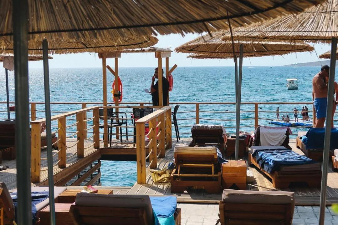 Jad Rooms Саранде Екстериор снимка